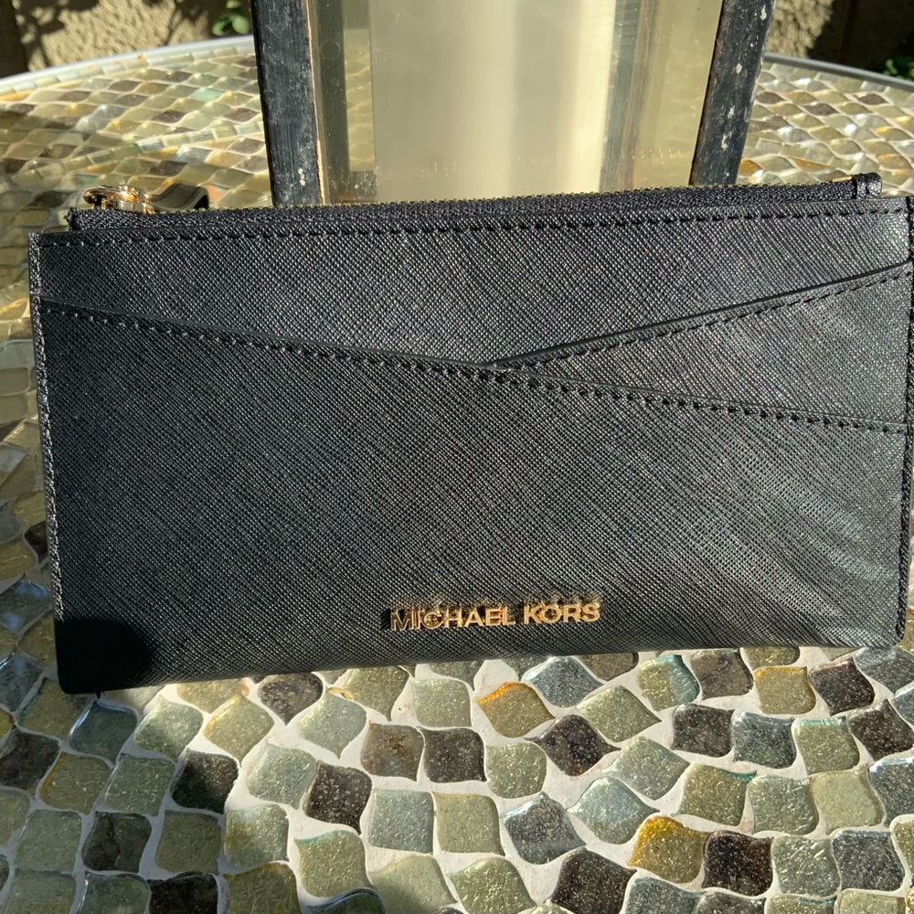 Michael Kors jet set med Saffiano leather Crossover Wristlet - Picture 7 of 10